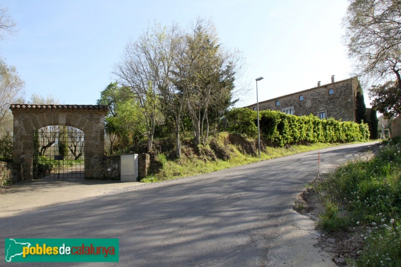 Foixà - Can Ribot de Cuells (Foto: Albert Esteves, 2015) Foixà - Can Ribot de Cuells