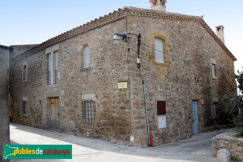 Serra de Daró - Rectoria de Sant Iscle