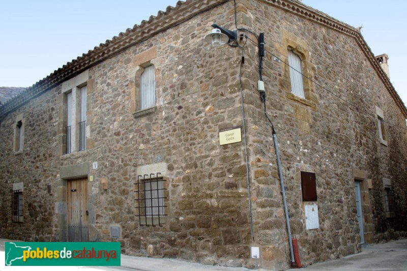 Serra de Daró - Rectoria de Sant Iscle