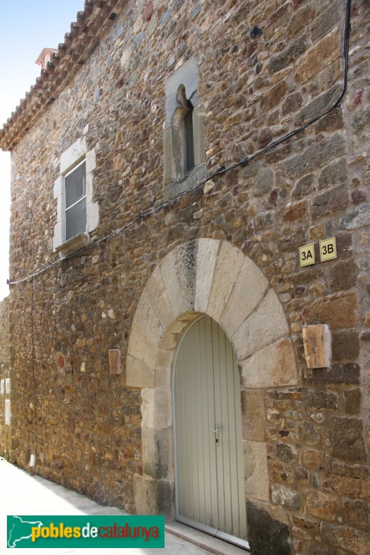 Serra de Daró - Sant Iscle d´Empordà (Foto: Albert Esteves, 2015) Serra de Daró - Sant Iscle d´Empordà