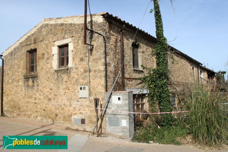 Serra de Daró - Sant Iscle d´Empordà (Foto: Albert Esteves, 2015) Serra de Daró - Sant Iscle d´Empordà