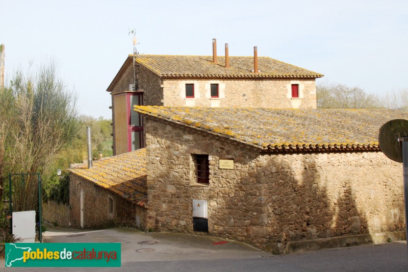 Serra de Daró - Sant Iscle d´Empordà (Foto: Albert Esteves, 2015) Serra de Daró - Sant Iscle d´Empordà
