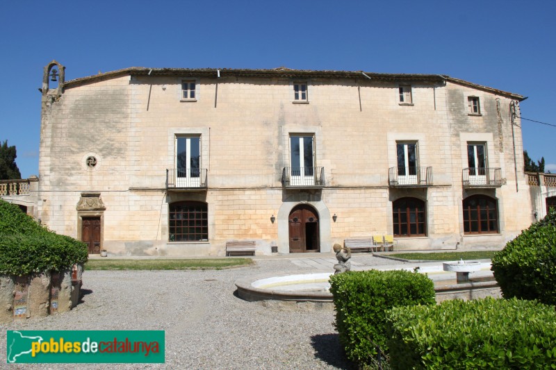 Corçà - Can Caramany (Castell de l'Alberg)