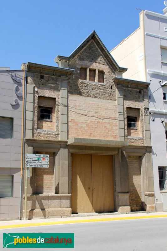 Guissona - Edifici de la Cooperativa (Foto: Albert Esteves, 2015) Guissona - Edifici de la Cooperativa