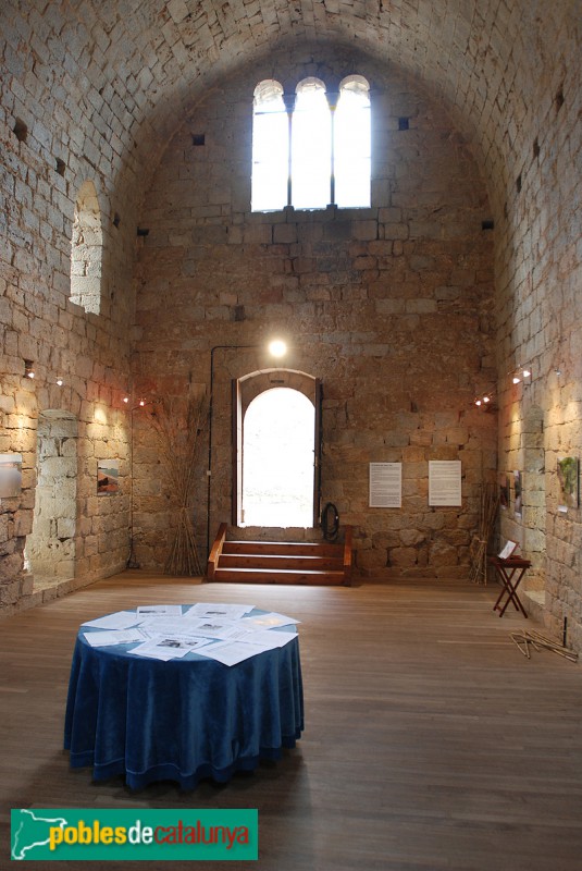 Bellcaire d'Empordà - Capella del castell, interior