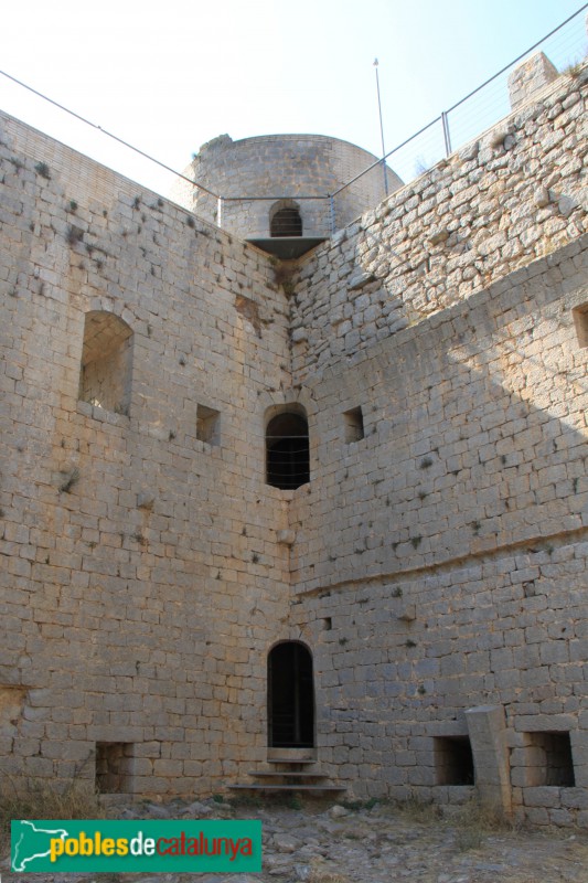 Torroella de Montgrí - Castell de Montgrí (Foto: Albert Esteves, 2015) Torroella de Montgrí - Castell de Montgrí