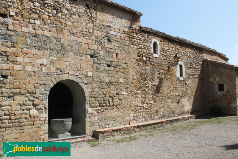 Albons - Església de Sant Cugat