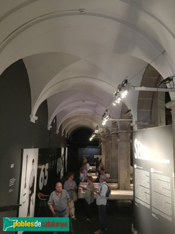 Barcelona - Centre d'Art Santa Mònica (Foto: Albert Esteves, 2015) Barcelona - Centre d'Art Santa Mònica