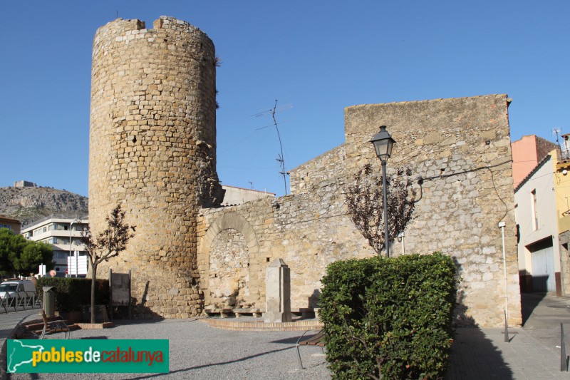 Torroella de Montgrí - Torre de les Bruixes i muralla