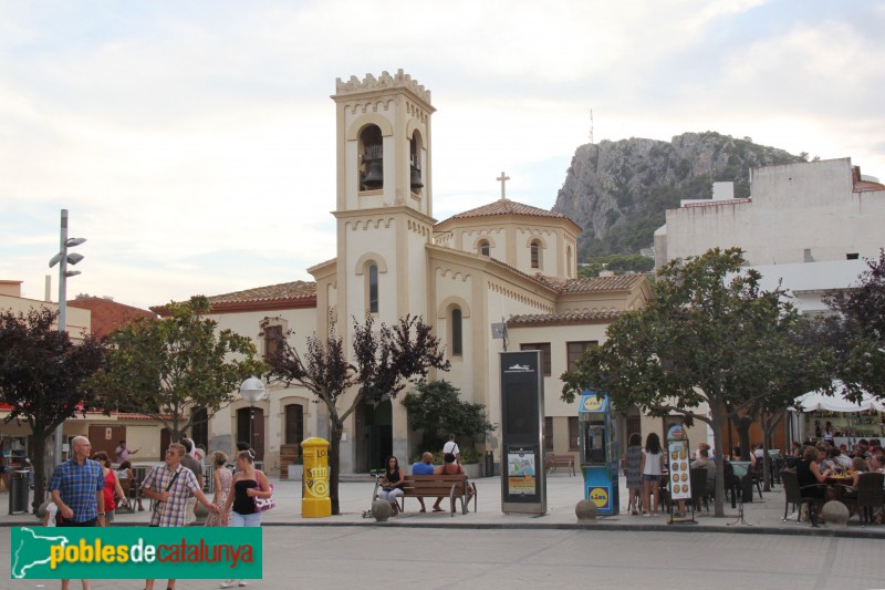 Torroella de Montgrí - Església de Santa Anna de l'Estartit (Foto: Albert Esteves, 2015) Torroella de Montgrí - Església de Santa Anna de l'Estartit