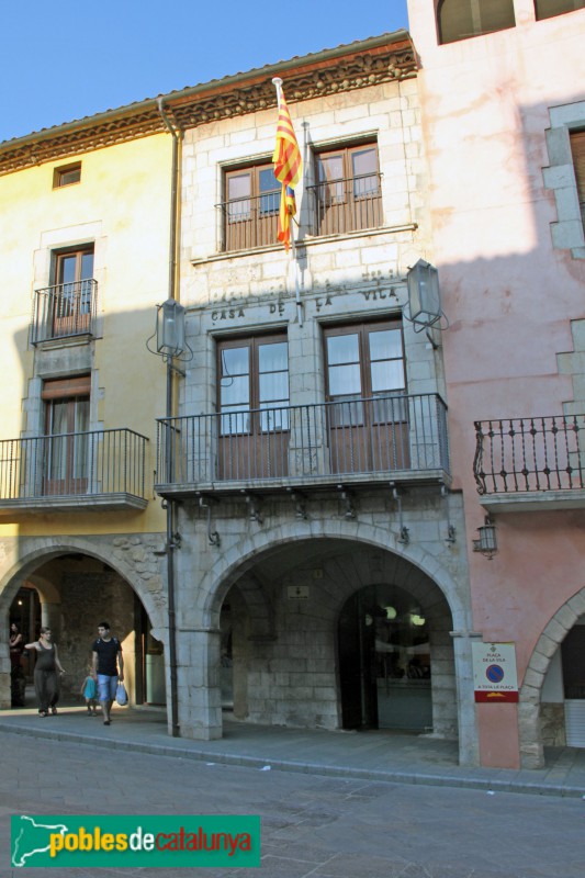 Torroella de Montgrí - Plaça de la Vila