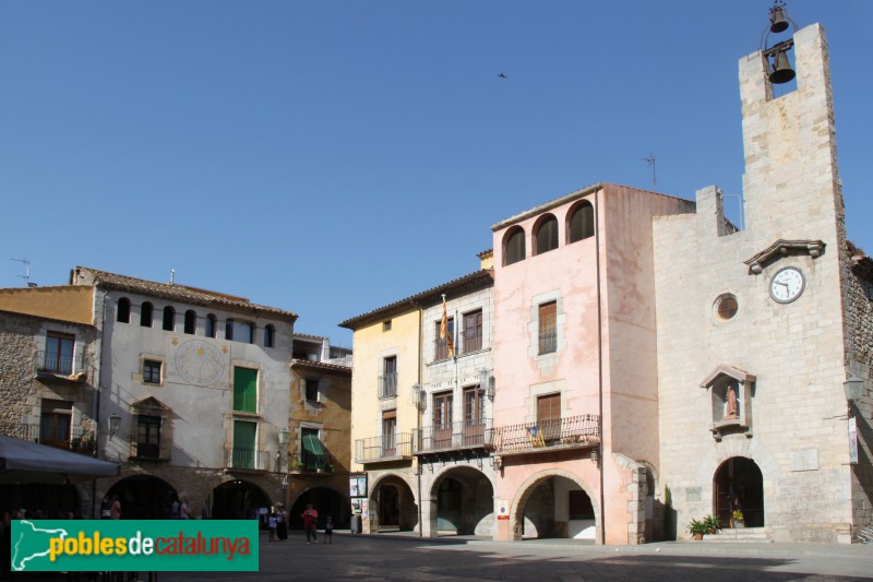 Torroella de Montgrí - Plaça de la Vila