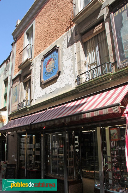 Torroella de Montgrí - Pastisseria Batlle (Foto: Albert Esteves, 2015) Torroella de Montgrí - Pastisseria Batlle