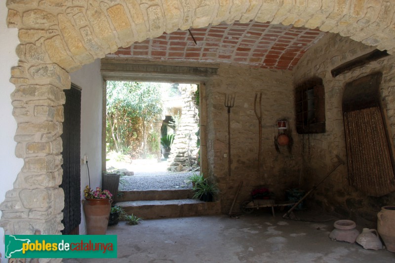 Ullastret - Casa del poble (Foto: Albert Esteves, 2015) Ullastret - Casa del poble