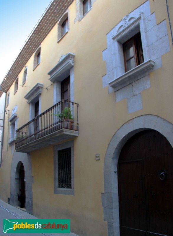 Torroella de Montgrí - Carre Major, 30 (Foto: Albert Esteves, 2015) Torroella de Montgrí - Carre Major, 30