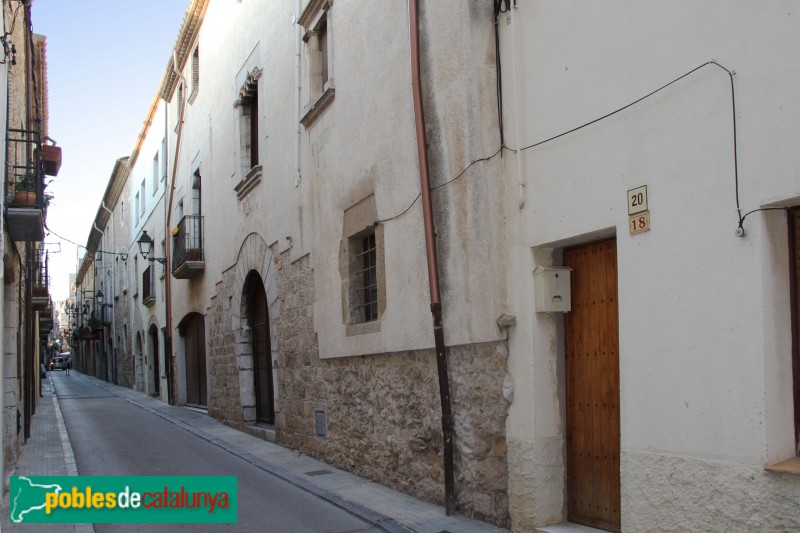 Torroella de Montgrí - Carrer Major