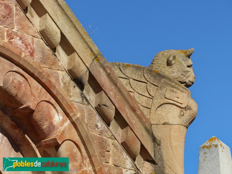 Canet de Mar - Panteó Font Montells (Foto: Graciel·la Vidal, 2015) Canet de Mar - Panteó Font Montells