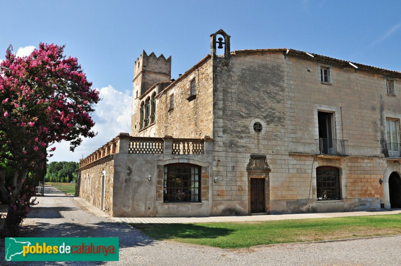 Corçà - Can Caramany (Castell de l'Alberg)