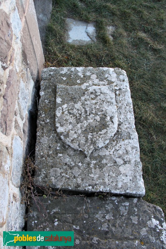 Colsuspina - LLosa sepulcral de Sant Cugat de Gavadons