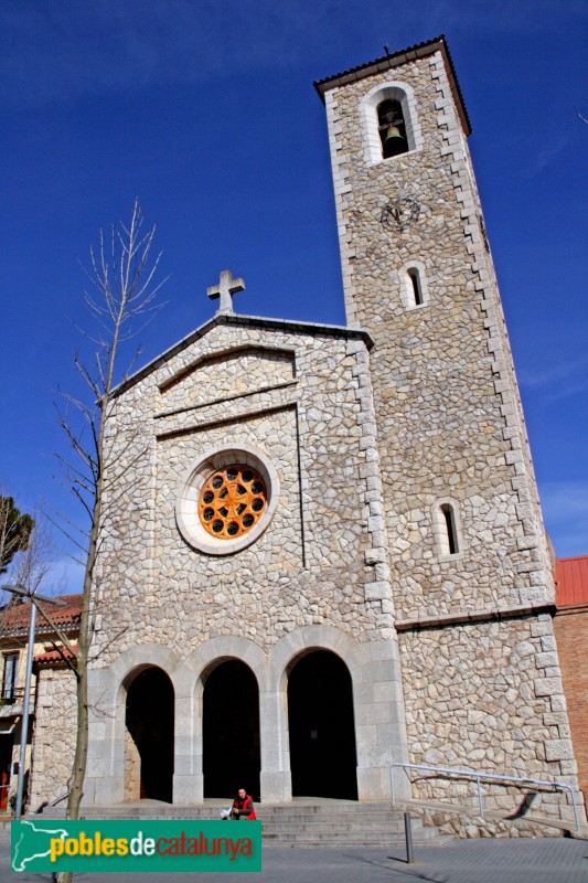 Begues - Església de Sant Cristòfor (Foto: Alfred Abad, 2010) Begues - Església de Sant Cristòfor