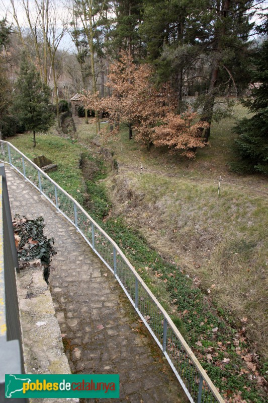 L'Estany - Rec des del camí del Molí (Foto: Albert Esteves, 2016) L'Estany - Rec des del camí del Molí