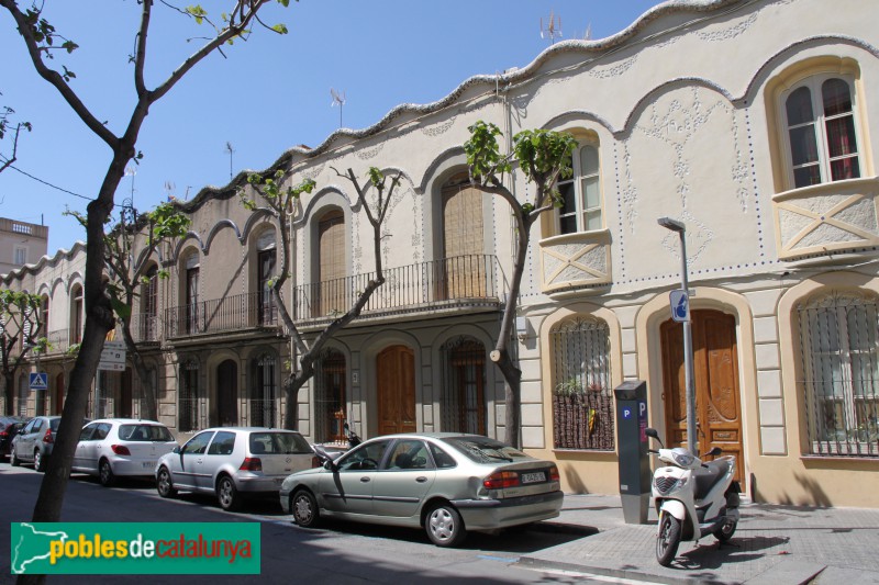 Sant Feliu de Llobregat - Cases Passeig Bertrand (Foto: Albert Esteves, 2016) Sant Feliu de Llobregat - Cases Passeig Bertrand