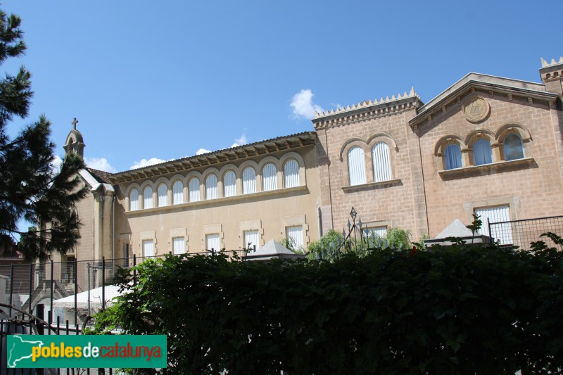 Sant Feliu de Llobregat - Col·legi Verge de la Salut (Foto: Albert Esteves, 2016) Sant Feliu de Llobregat - Col·legi Verge de la Salut