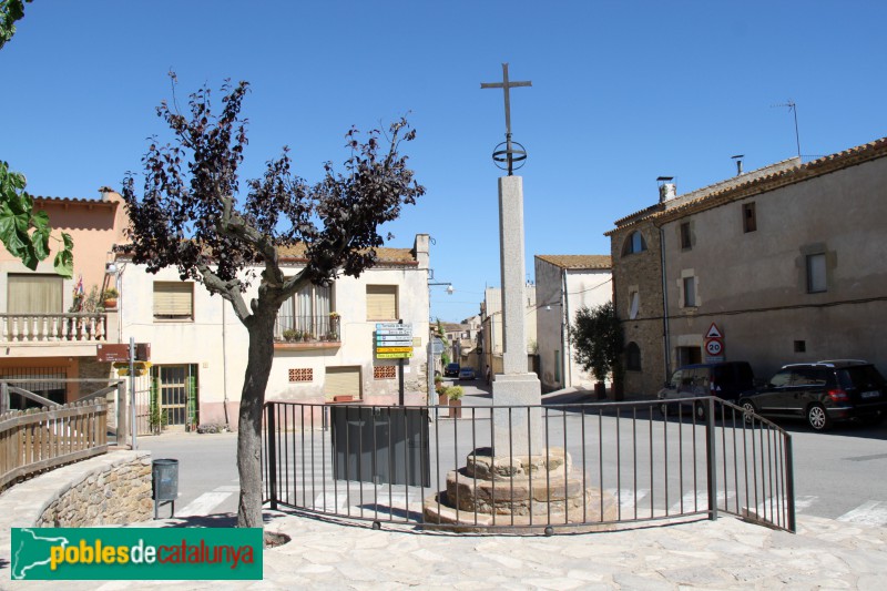 Gualta - Creu de la Santa Missió (Foto: Albert Esteves, 2016) Gualta - Creu de la Santa Missió
