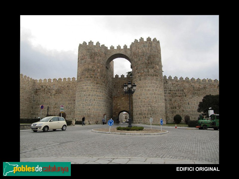 Barcelona - Poble Espanyol, porta de San Vicente, original