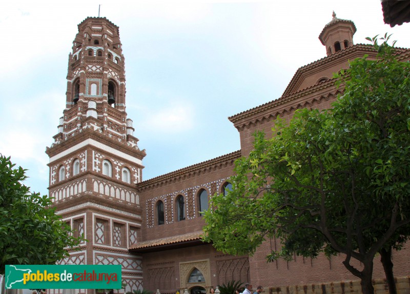 Barcelona - Poble Espanyol, campanar d'Utebo (Saragossa) (Foto: Albert Esteves, 2016) Barcelona - Poble Espanyol, campanar d'Utebo (Saragossa)
