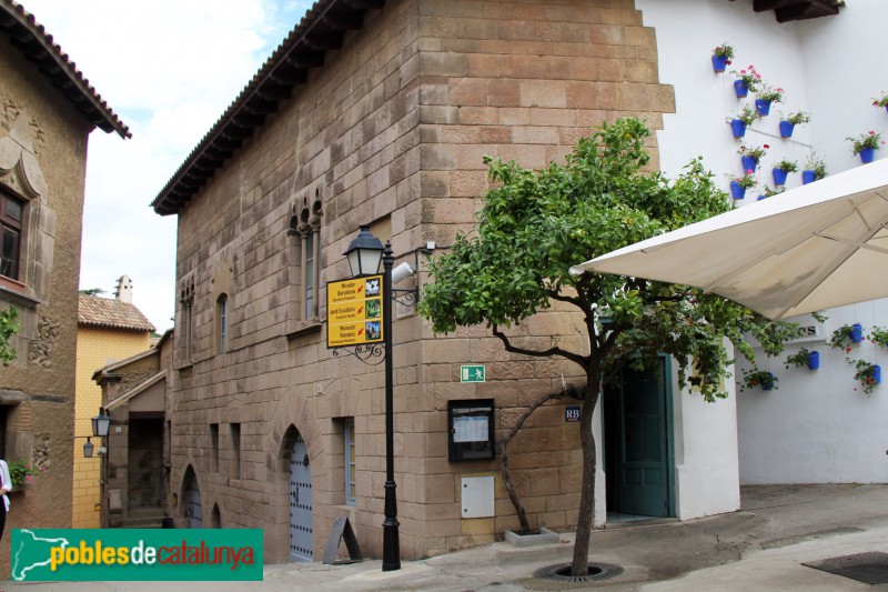 Barcelona - Poble Espanyol, casa Ciurana (Morella)