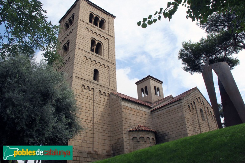 Barcelona - Poble Espanyol, monestir romànic de Sant Miquel (Foto: Albert Esteves, 2016) Barcelona - Poble Espanyol, monestir romànic de Sant Miquel