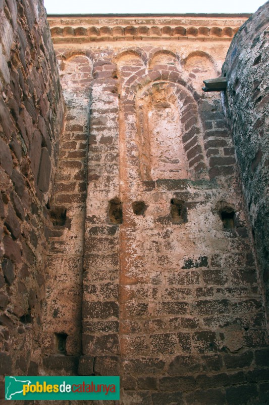 Cervelló - Església de Santa Maria (Foto: Albert Esteves, 2016) Cervelló - Església de Santa Maria