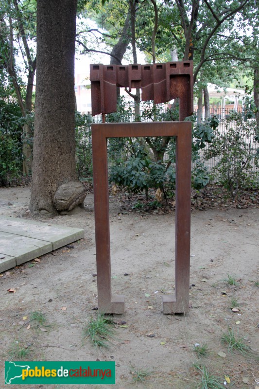 Barcelona - Jardí d'escultures de la Fundació Miró. La classe de música, de Cado Manrique (Foto: Albert Esteves, 2016) Barcelona - Jardí d'escultures de la Fundació Miró. La classe de música, de Cado Manrique