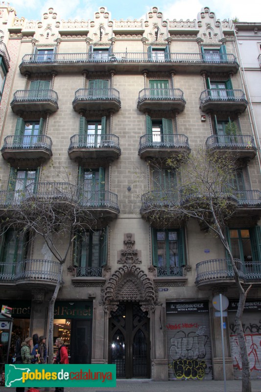 Barcelona - Cases Cabot (Roger de Llúria, 8-10) (Foto: Albert Esteves, 2016) Barcelona - Cases Cabot (Roger de Llúria, 8-10)