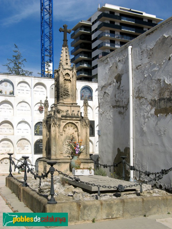 Badalona - Cementiri del Sant Crist (Foto: Albert Esteves, 2007) Badalona - Cementiri del Sant Crist