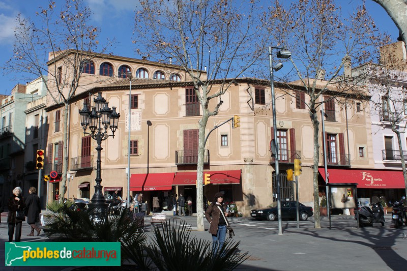 Barcelona - Can Llança (Foto: Albert Esteves, 2011) Barcelona - Can Llança