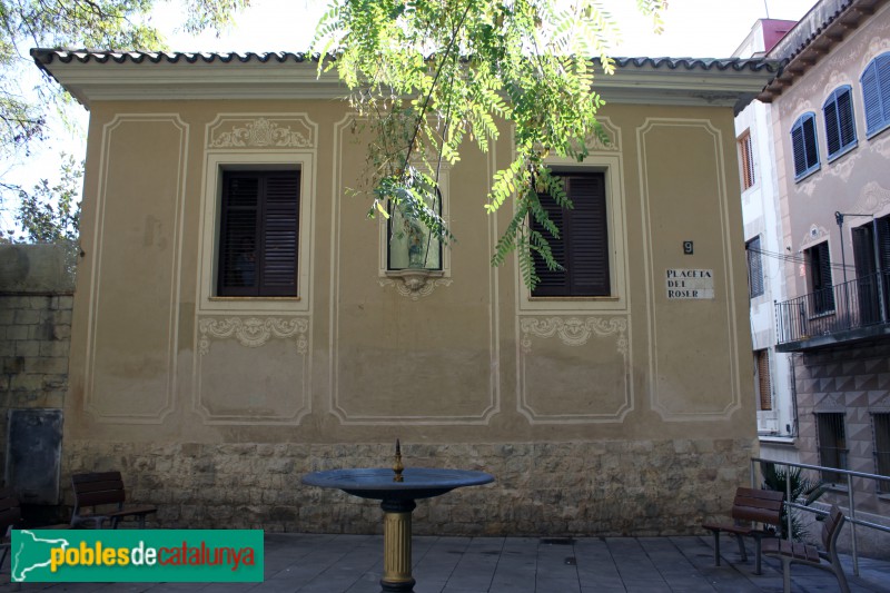 Barcelona - Plaça Consell de la Vila, 8 (Foto: Albert Esteves, 2011) Barcelona - Plaça Consell de la Vila, 8