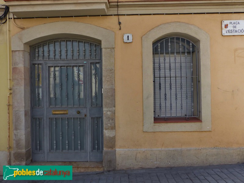 Barcelona - Habitatges de la plaça Estació