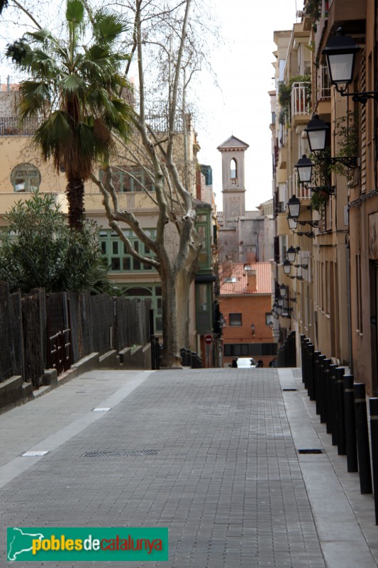 Barcelona - Campanar de l'església del Reial Monestir de Santa Isabel