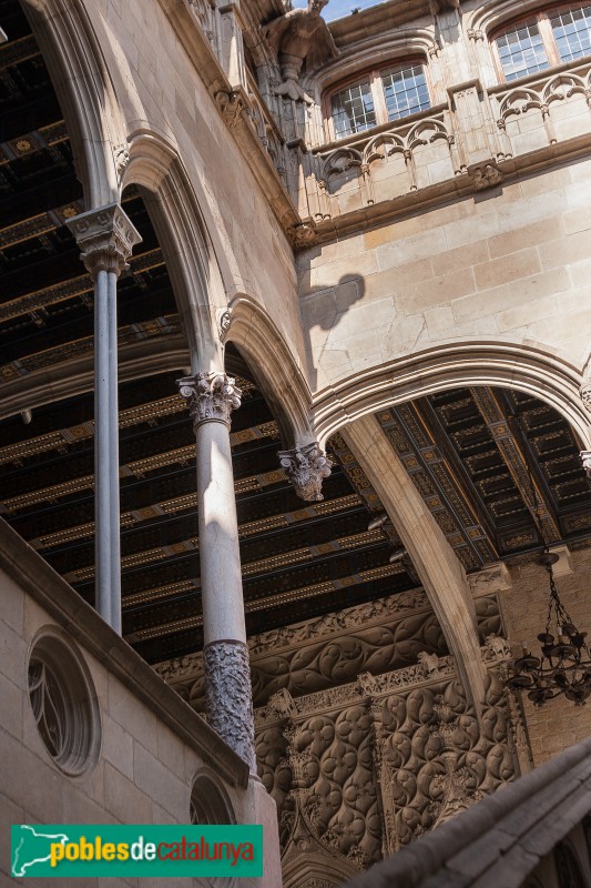 Barcelona - Palau de la Generalitat. Galeria gòtica (Foto: José Aguado, 2017) Barcelona - Palau de la Generalitat. Galeria gòtica