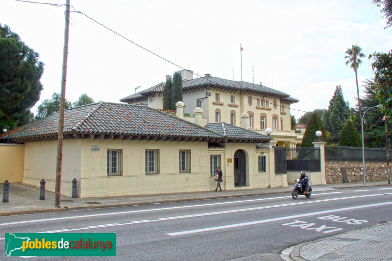 Barcelona - Passeig Reina Elisenda de Montcada, 21-23