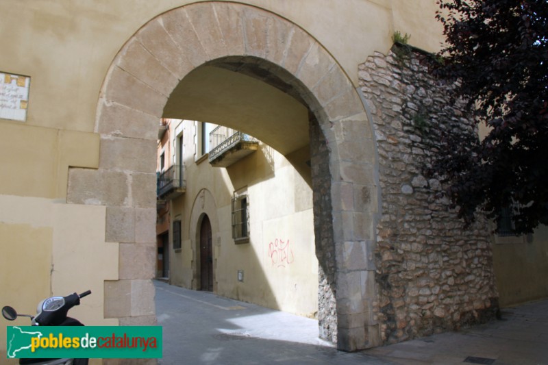 Vilanova i la Geltrú - Portal del Nin