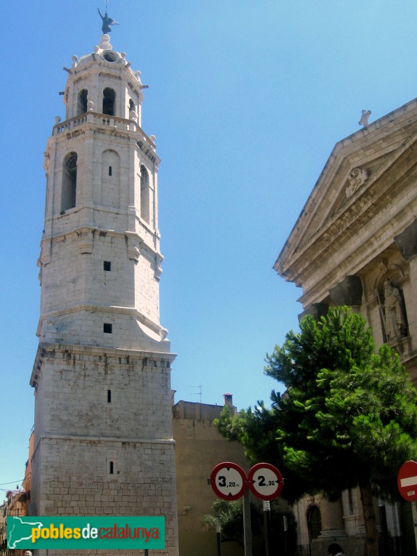 Vilanova i la Geltrú - Campanar de l'església de Sant Antoni Abat