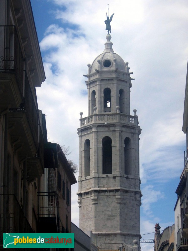 Vilanova i la Geltrú - Campanar de l'església de Sant Antoni Abat