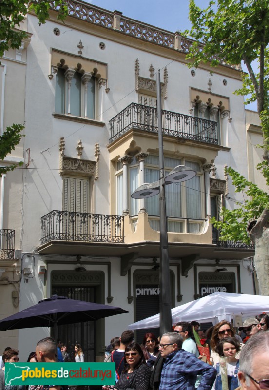 Vilanova i la Geltrú - Cal Juncosa (Foto: Albert Esteves, 2017) Vilanova i la Geltrú - Cal Juncosa