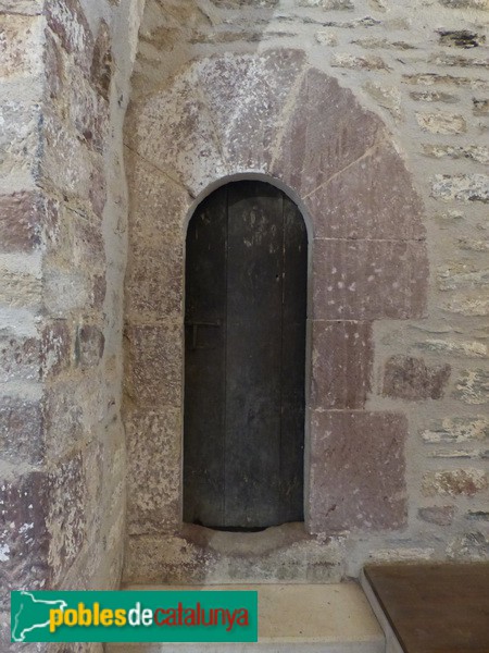 Porta accés al campanar (Foto: Graciel·la Vidal, 2017) Porta accés al campanar