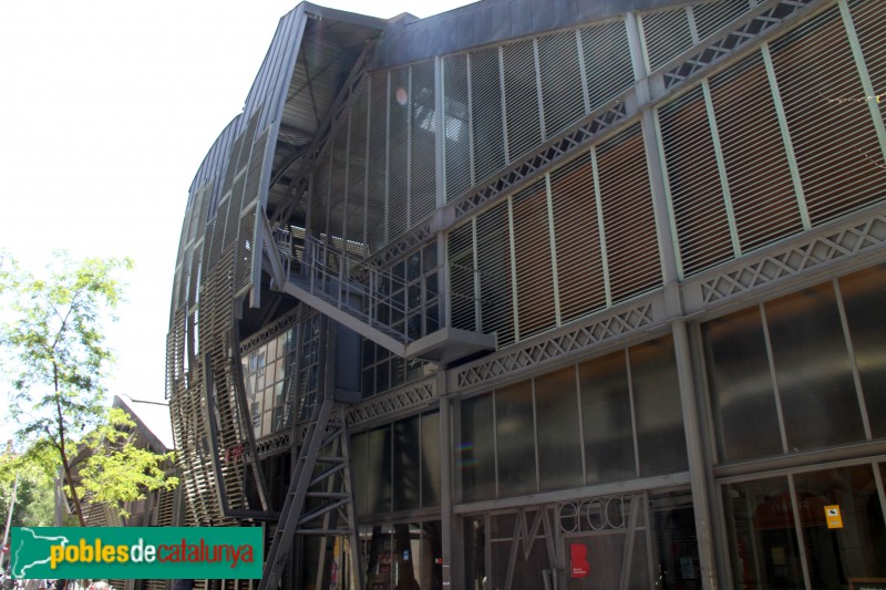 Barcelona - Mercat de la Barceloneta (Foto: Albert Esteves, 2017) Barcelona - Mercat de la Barceloneta