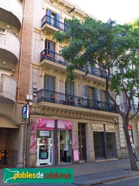 Barcelona - Carrer Gran de Sant Andreu, 83 (Foto: Graciel·la Vidal, 2017) Barcelona - Carrer Gran de Sant Andreu, 83