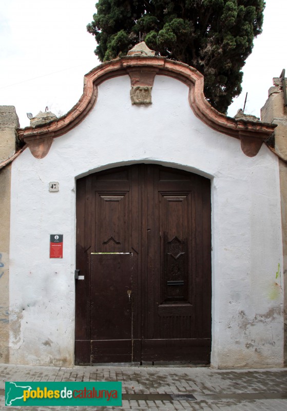 Badalona - Rectoria, porta de la tanca exterior